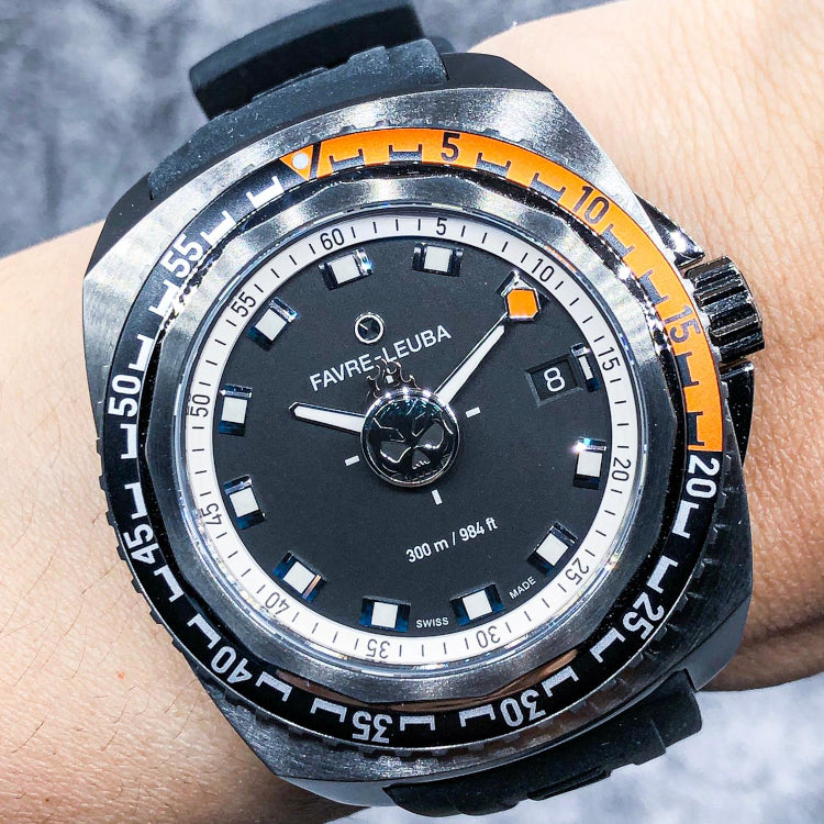 Favre-Leuba Raider Deep Blue - Hands-on with Live Photos, Specs and Price -  Monochrome Watches