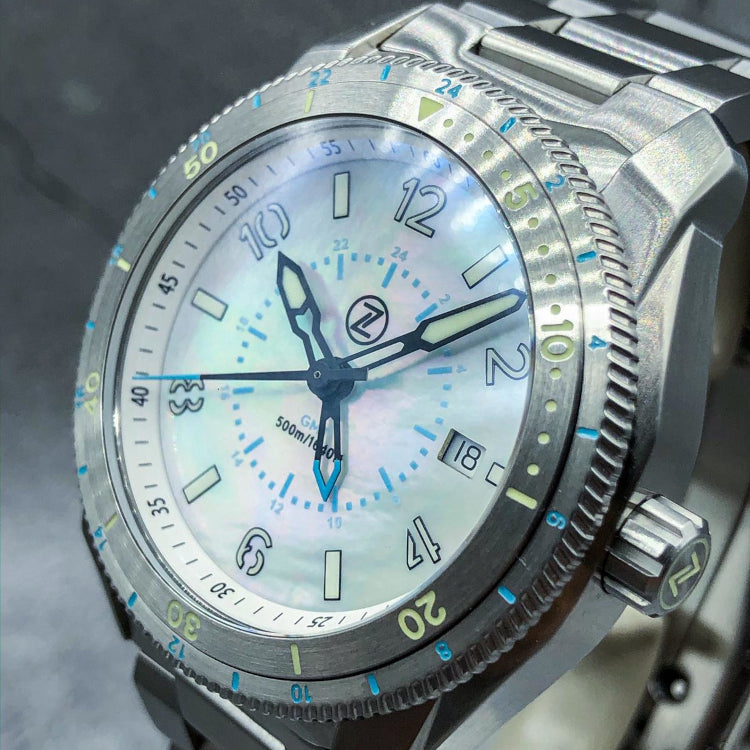 ZELOS THRESHER 500M GMT MOTHER OF PEARL